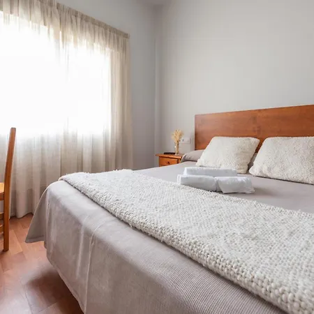 Casa Castelao 31 בית הארחה או גרובה