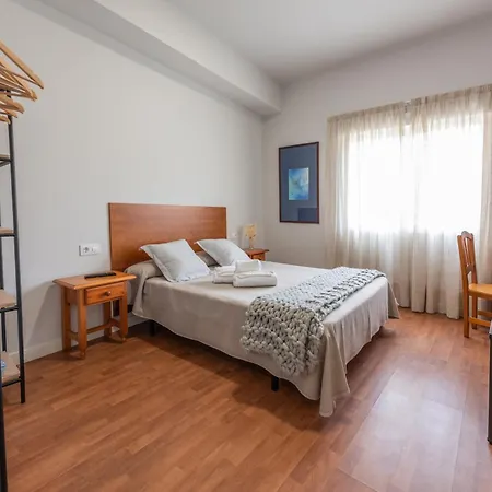 Casa Castelao 31 *
